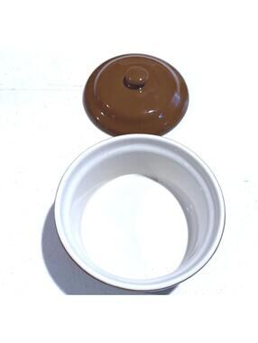 Brown Chefsware USA Vintage Stonewear Lidded Casserole Serving Dish